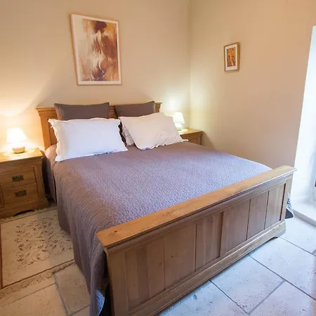 Chateau Rieutort Tatil Evi